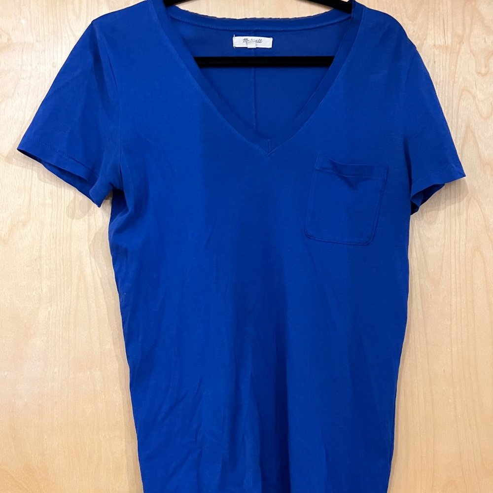 Madewell Women's V-Neck Tee w/ Pocket - Size M - Royal Blue